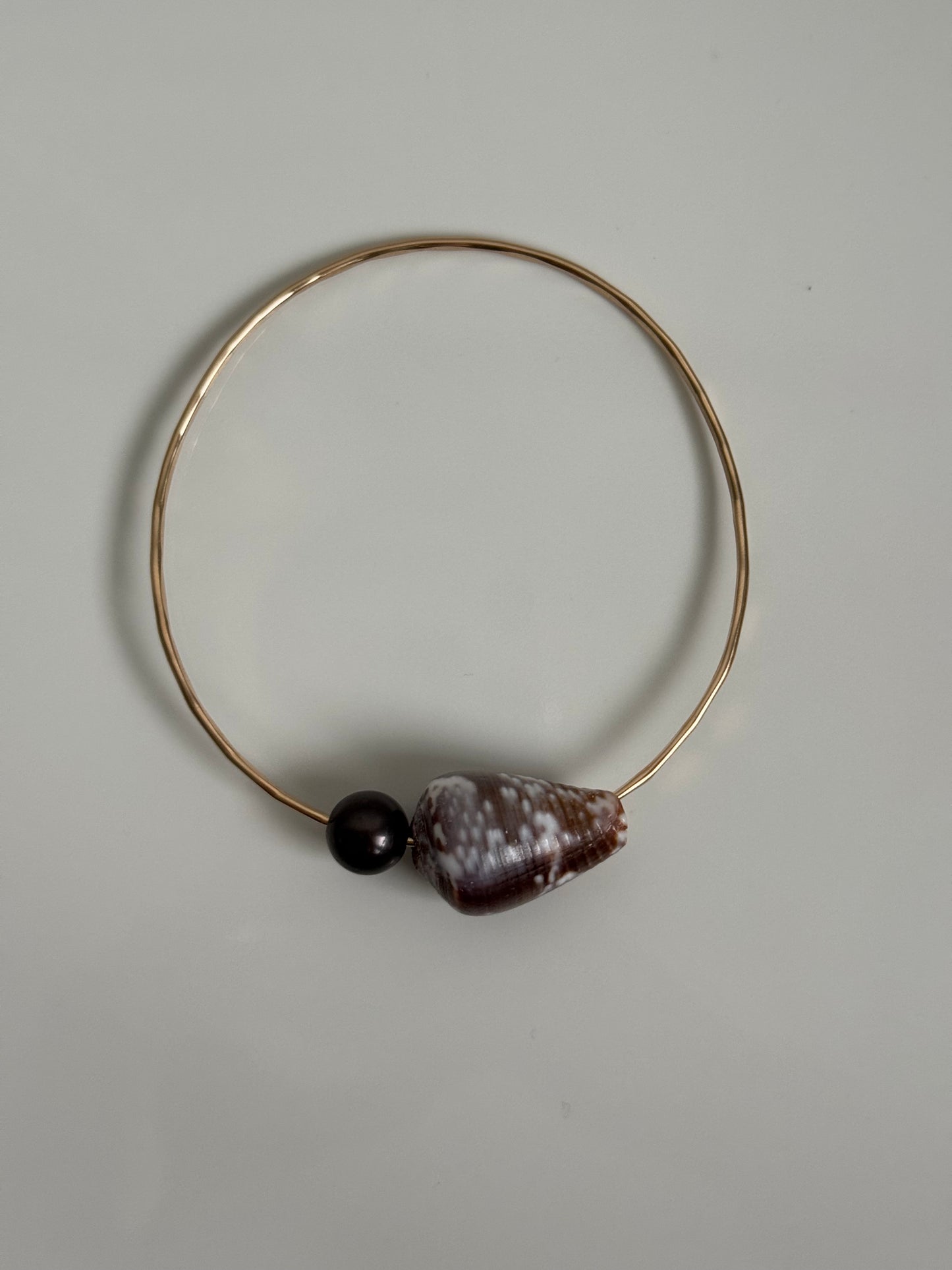 9 Pearl & Shell Bangle
