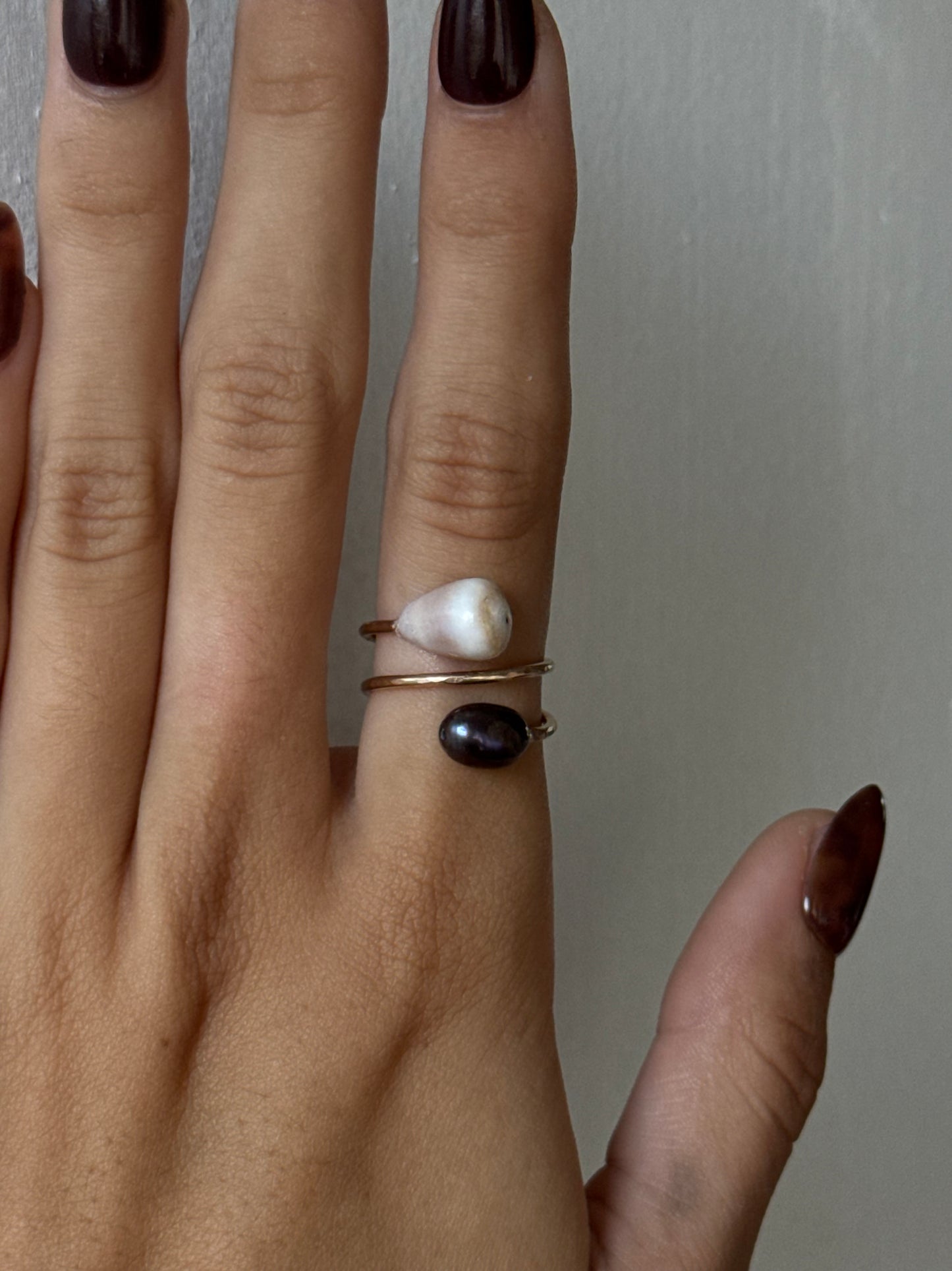 6 Pearl & Shell Ring