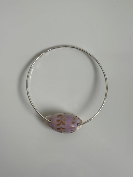 8.5 Cowrie Bangle