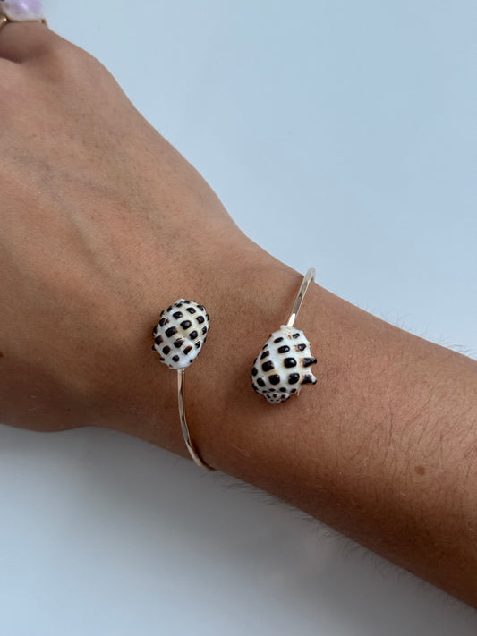 Drupe Cuff